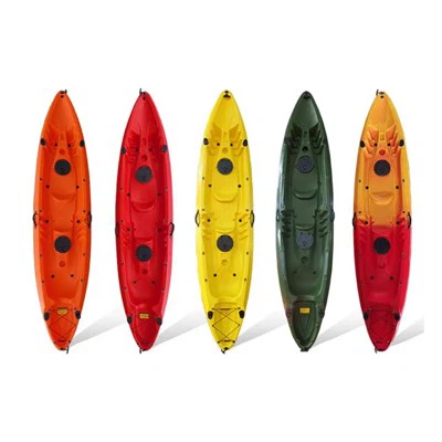 Sitt på fritidskajaken